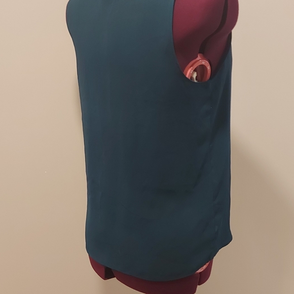 Dark Green blouse - Picture 2 of 2